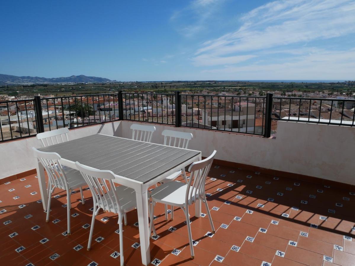 Atico La Luz : Centre Ville, Renove, Terrasse 살로브레나 외부 사진